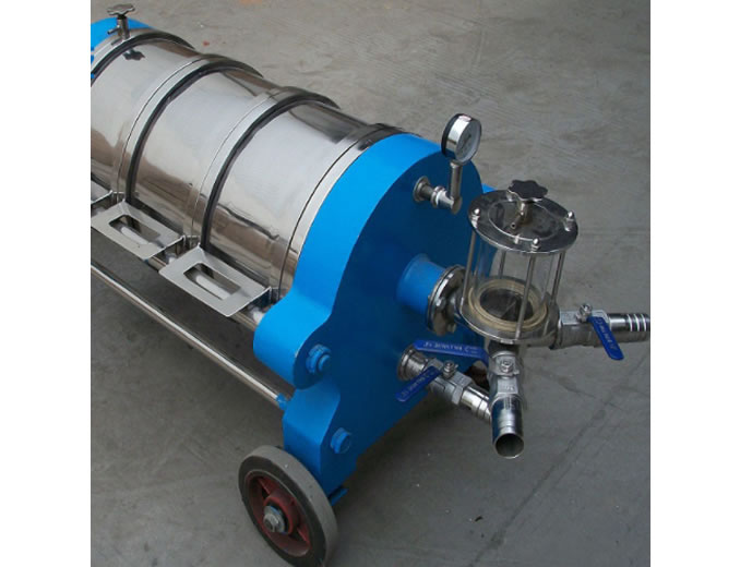 不銹鋼臥式硅藻土白酒過(guò)濾機(jī)