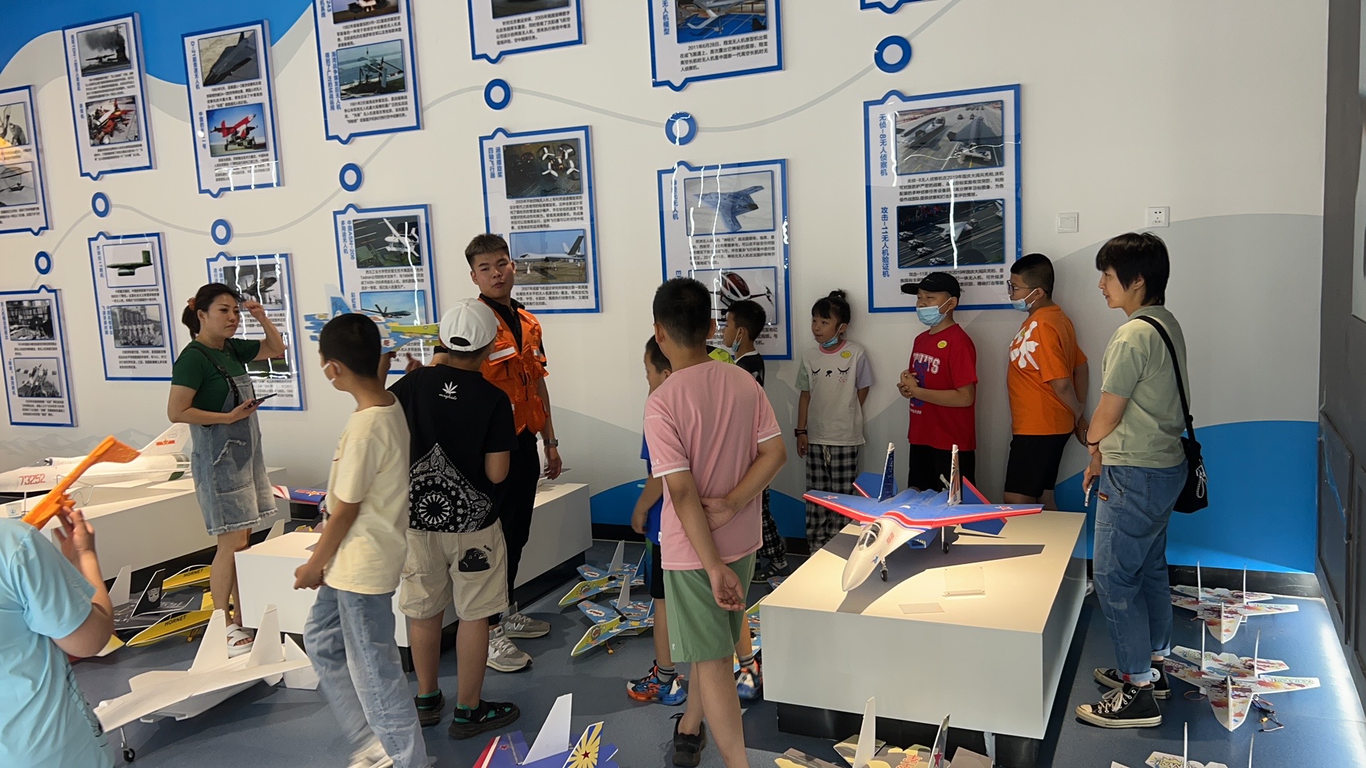 青少年無(wú)人機(jī)培訓(xùn)多少錢