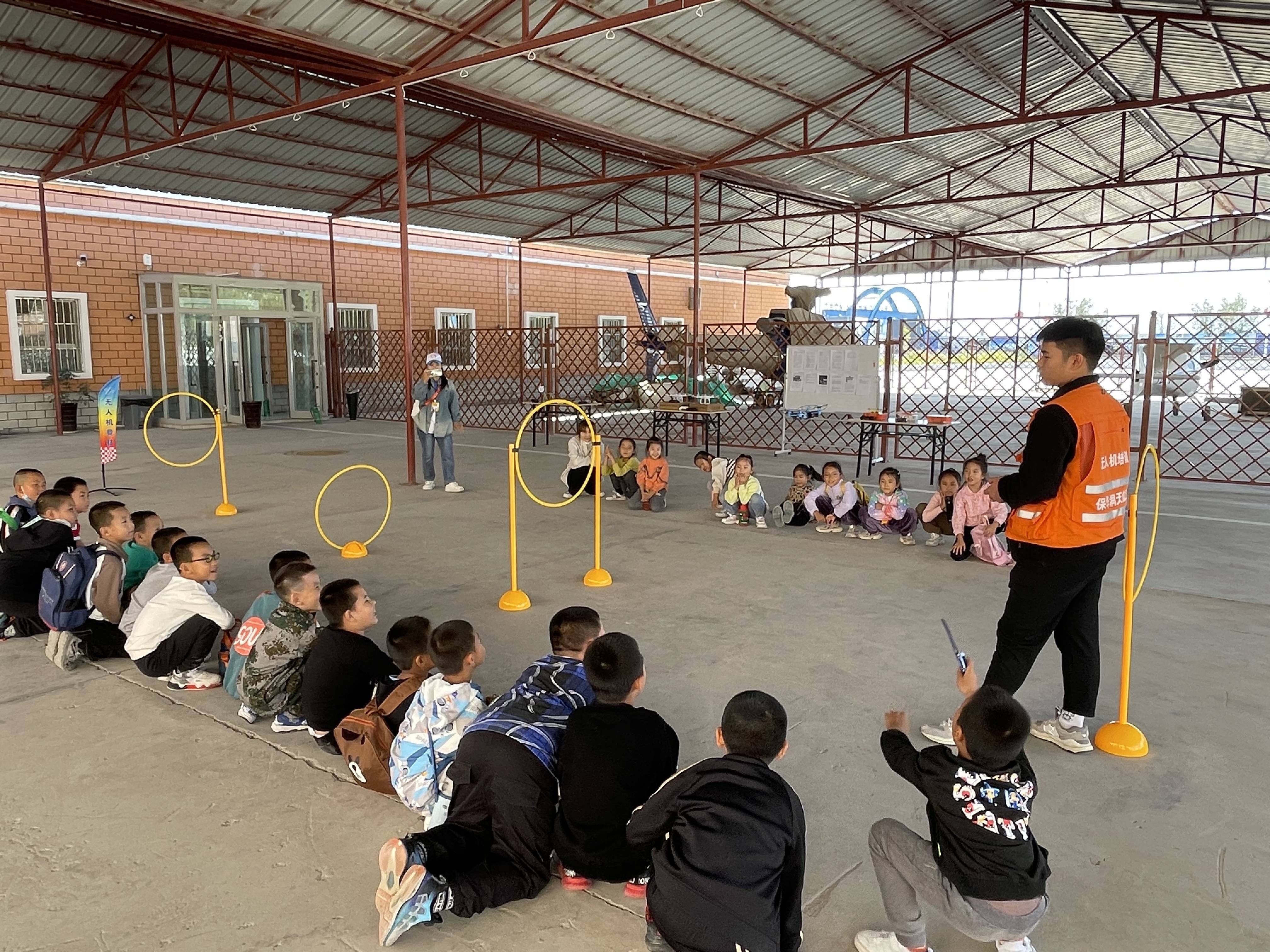 青少年無人機(jī)培訓(xùn)班都培訓(xùn)些什么？