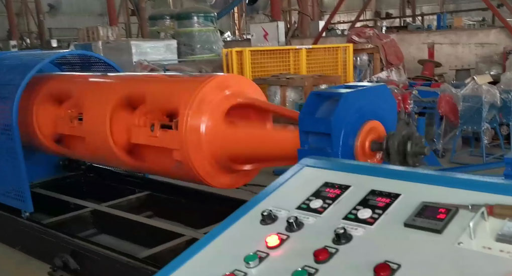 管絞機(jī)GJ400-1+6型試機(jī)現(xiàn)場