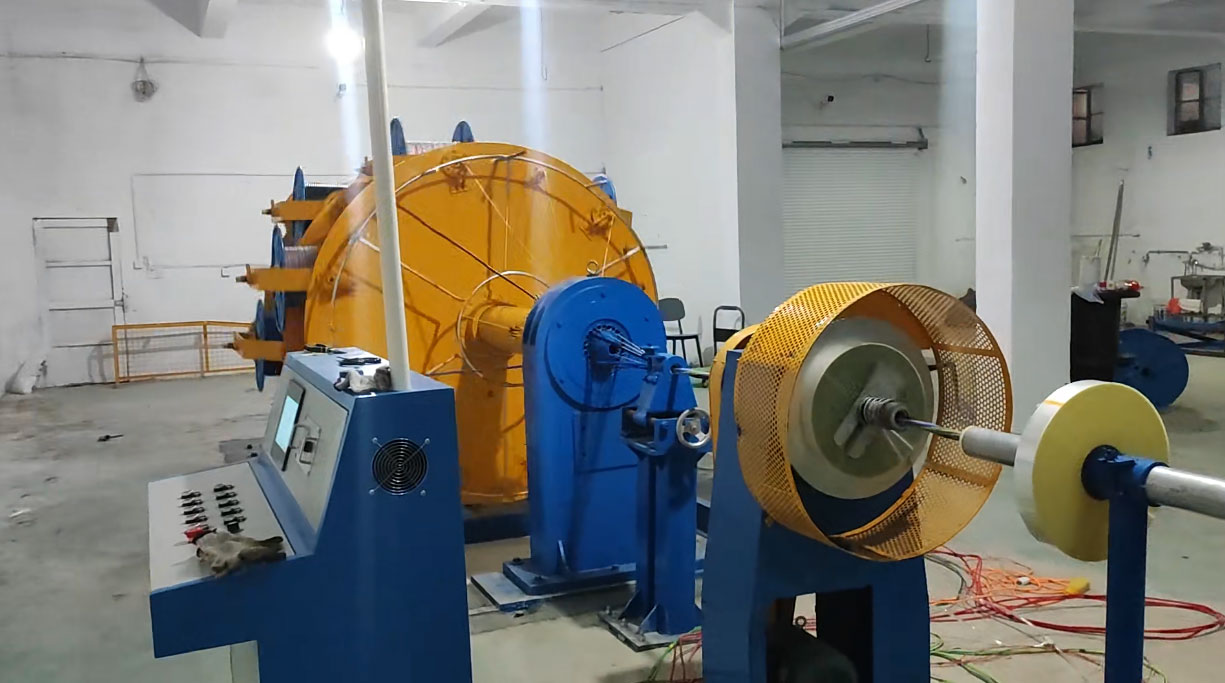 安裝在常州言值線纜科技有限公司 成纜機CL630-1+12型生產現(xiàn)場