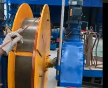 安裝在安徽金藍焰線纜有限公司 電纜活盤收卷機HP1600型生產(chǎn)現(xiàn)場