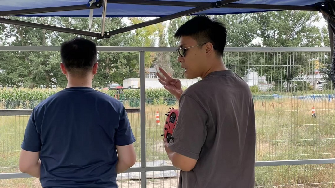 新疆無(wú)人機(jī)培訓(xùn) | 保華潤(rùn)天航空考培一體教學(xué)開(kāi)啟飛行新征程