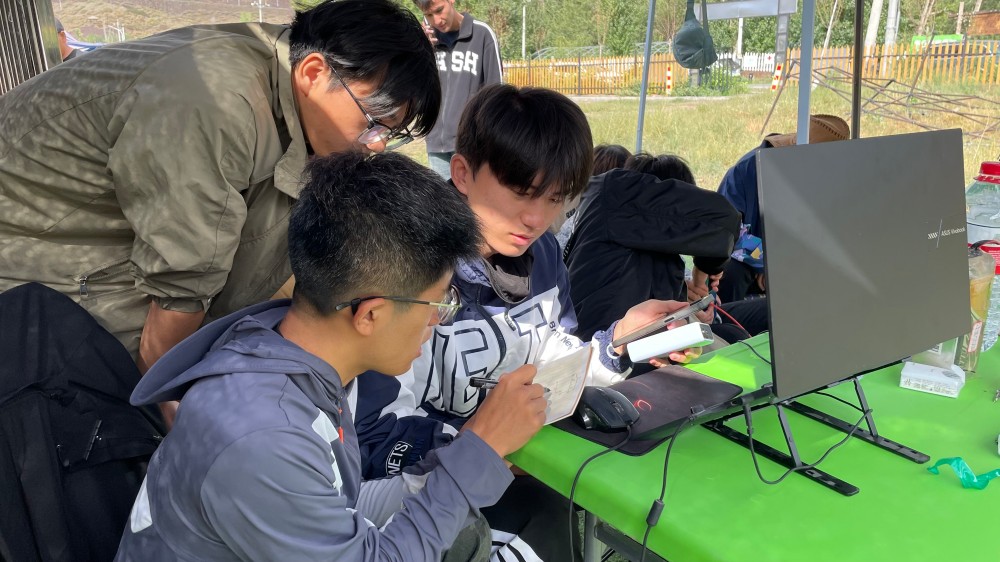 新疆無人機(jī)培訓(xùn) | 新疆保華潤(rùn)天航空：助力學(xué)員翱翔低空經(jīng)濟(jì)新領(lǐng)域