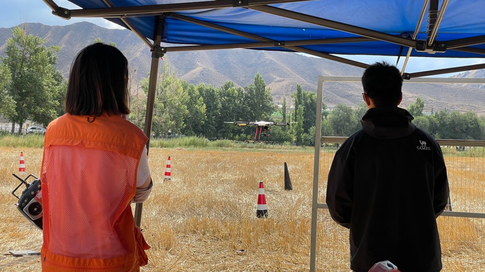 新疆無人機(jī)培訓(xùn) | 新疆保華潤(rùn)天航空：助力學(xué)員翱翔低空經(jīng)濟(jì)新領(lǐng)域