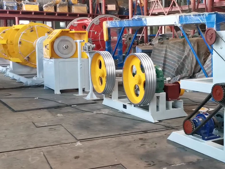 PLC變頻控制籠絞高速繞包機(jī)LJ500-6+630-6+CZR400型