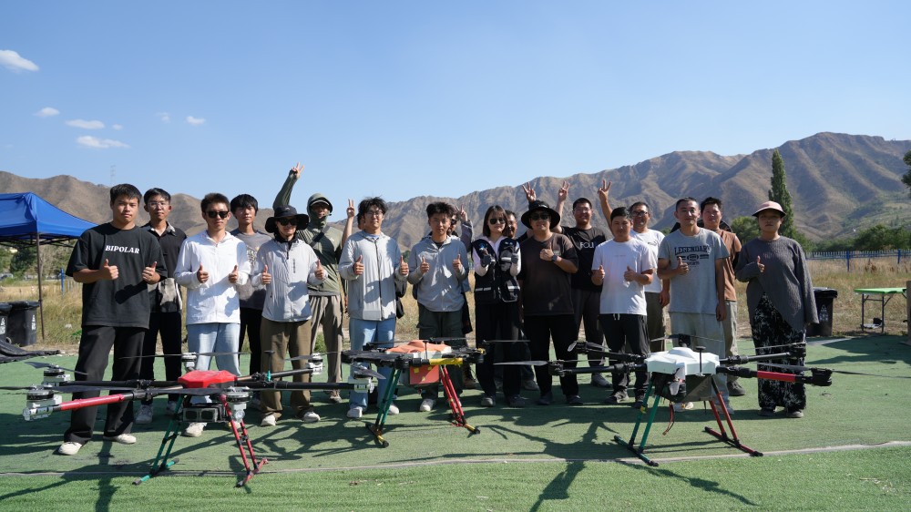 烏魯木齊無人機(jī)飛手培訓(xùn)首選——保華潤天航空：考培一體的新疆03考點(diǎn)