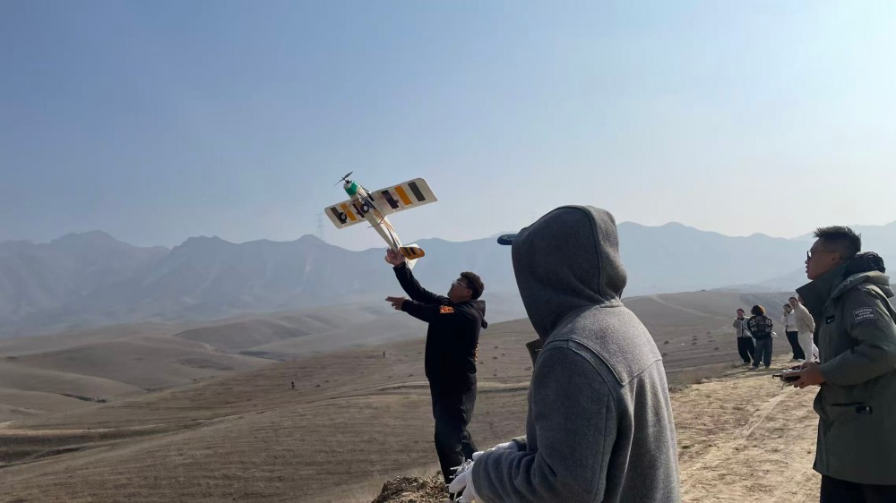 新疆無人機(jī)“飛行密碼”？保華潤天新疆無人機(jī)培訓(xùn)獨(dú)家破譯